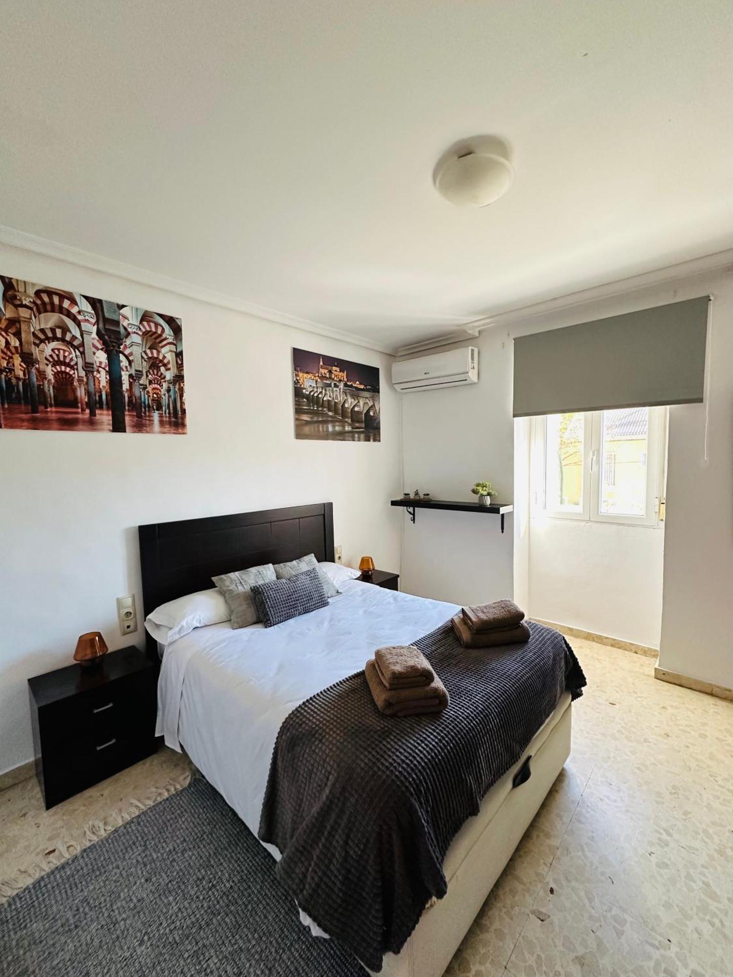 Apartamento Polvora, Junto Al Puente Romano Кордоба Екстериор снимка