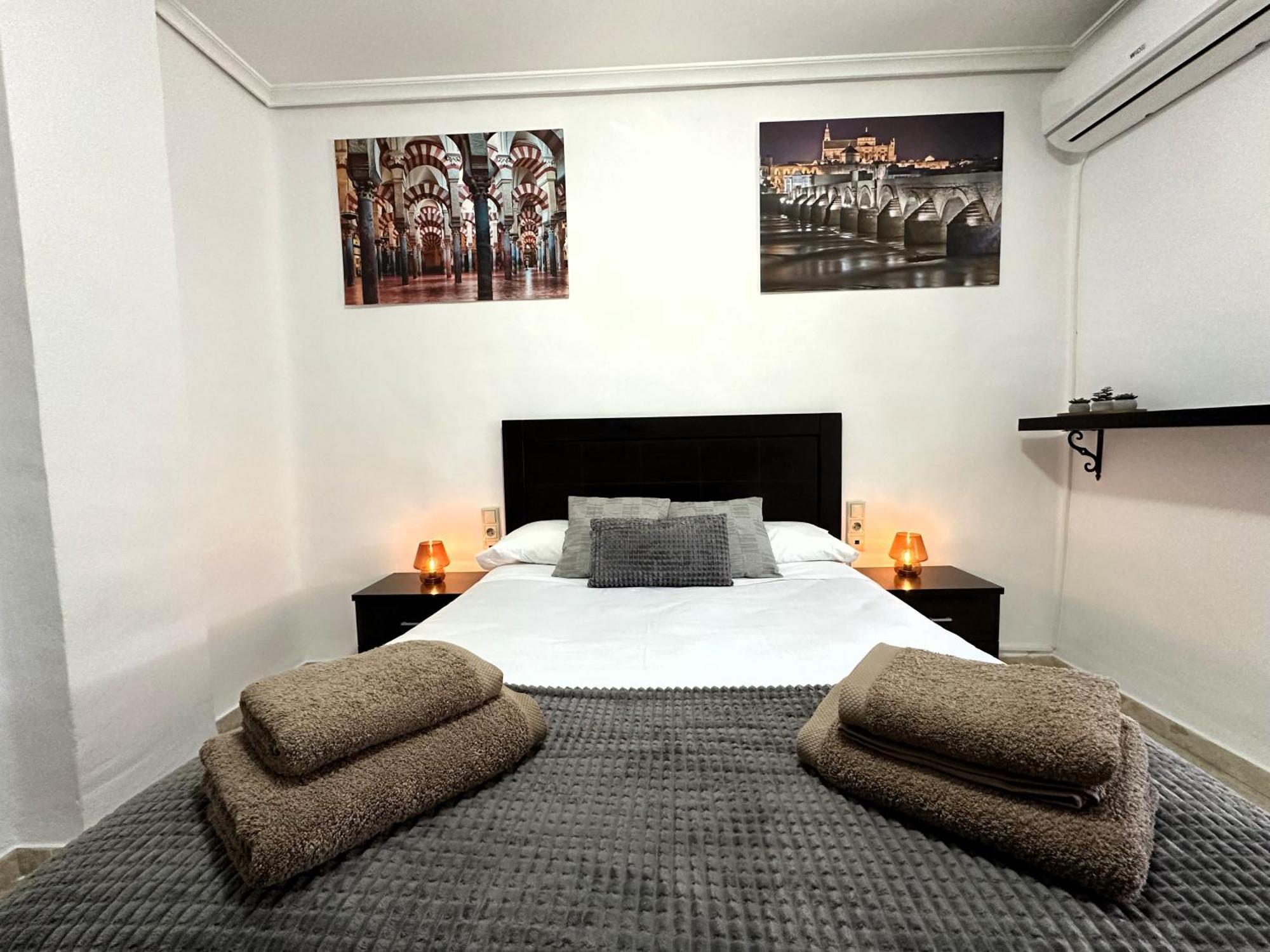 Apartamento Polvora, Junto Al Puente Romano Кордоба Екстериор снимка