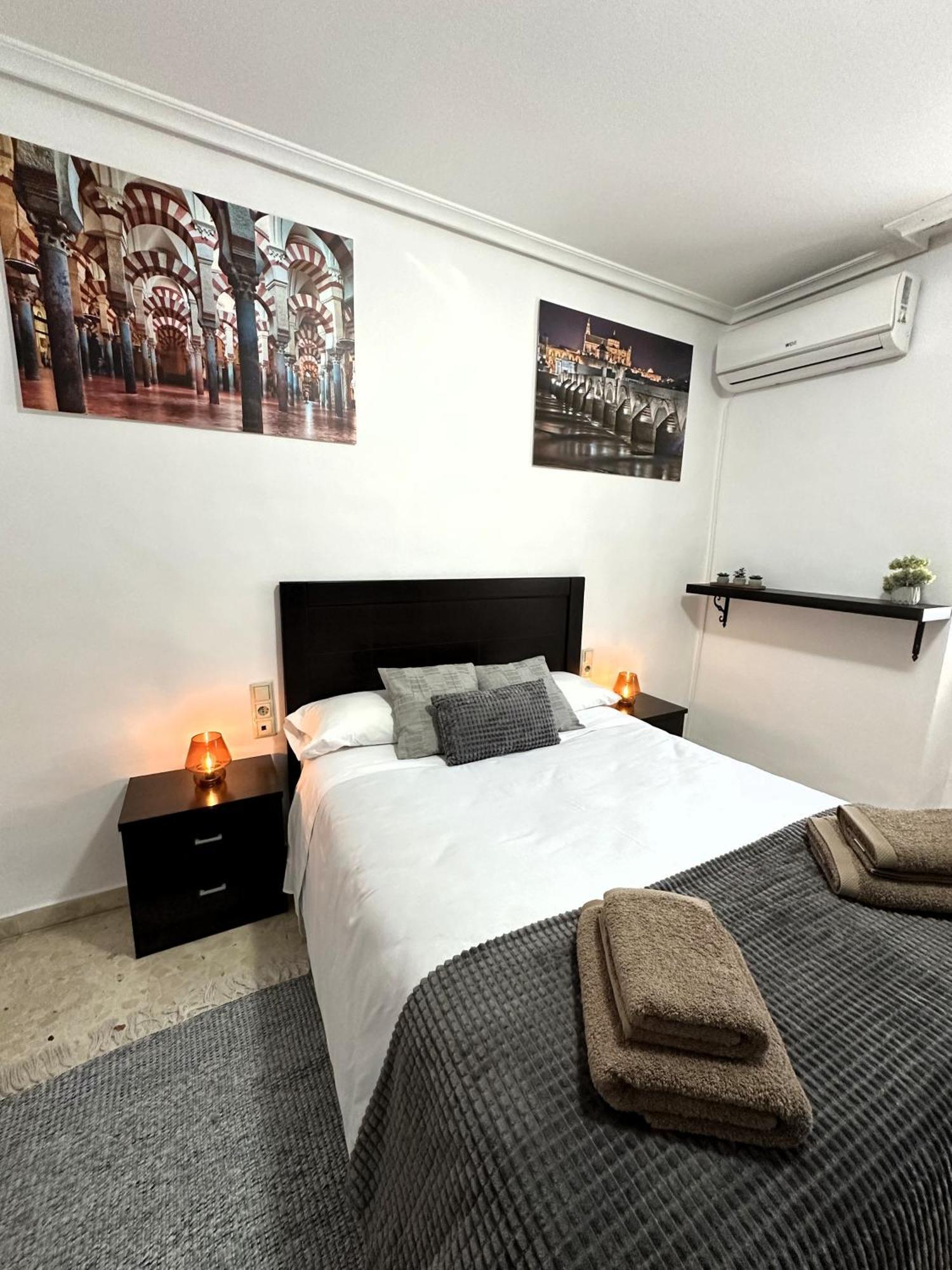 Apartamento Polvora, Junto Al Puente Romano Кордоба Екстериор снимка